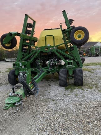 Image of John Deere N530C Primary image