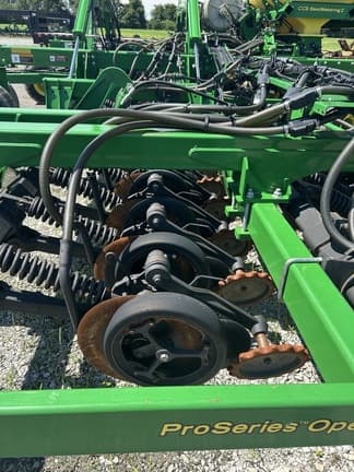 Image of John Deere N540C equipment image 3