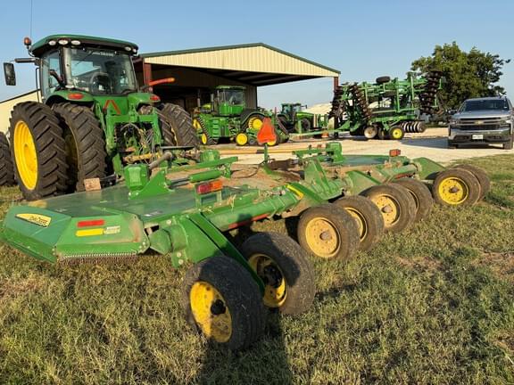 Image of John Deere R20 equipment image 3