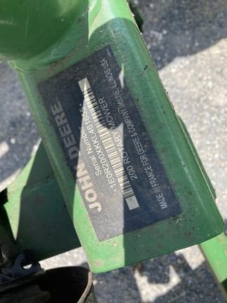 Image of John Deere R200 equipment image 3