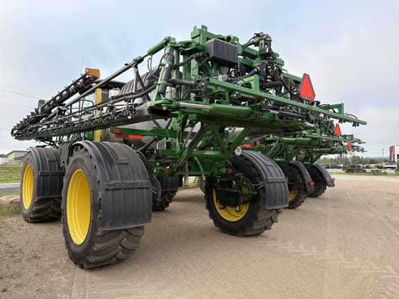 Image of John Deere R4045 equipment image 4