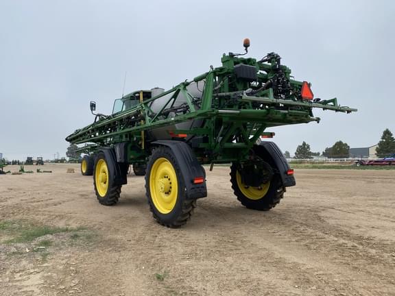 Image of John Deere R4060 equipment image 3