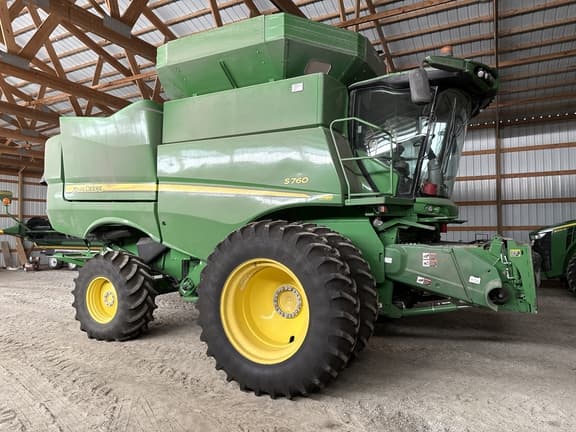 Image of John Deere S760 equipment image 1