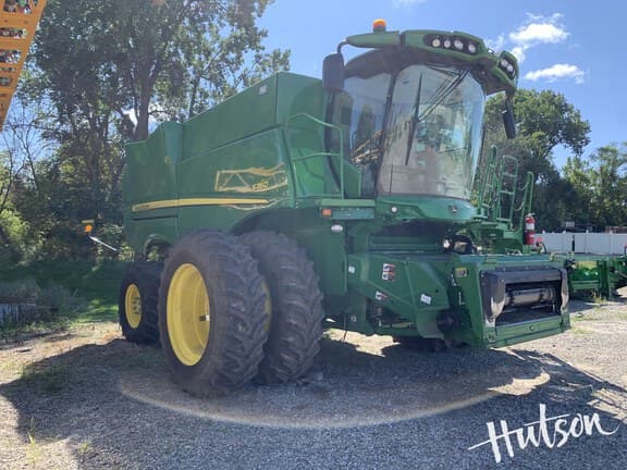Image of John Deere S760 Primary image
