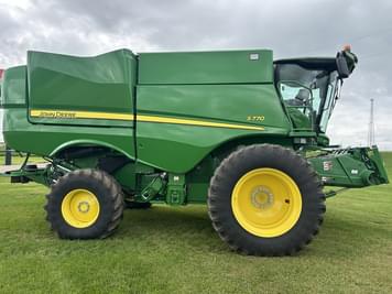 Main image John Deere S770