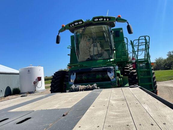 Image of John Deere S770 equipment image 4