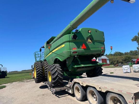 Image of John Deere S770 equipment image 3