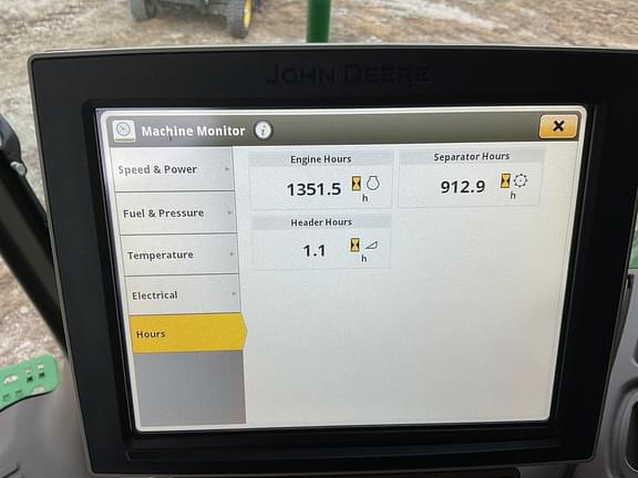 Image of John Deere S770 equipment image 1