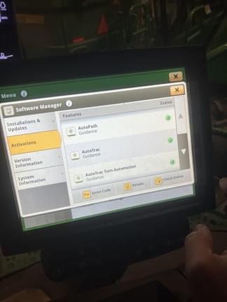 Image of John Deere S780 equipment image 4
