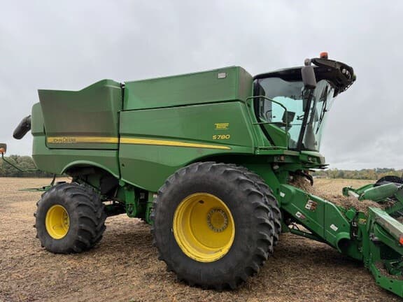 Image of John Deere S780 Primary image