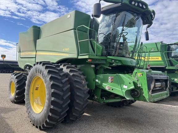 Image of John Deere S780 Primary image
