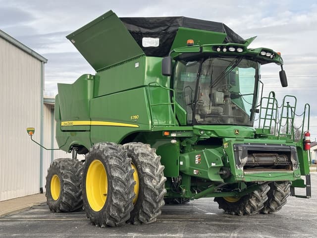 Image of John Deere S780 equipment image 3