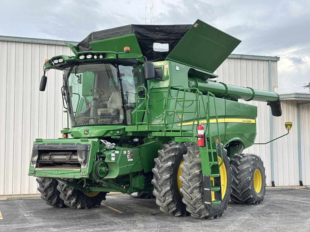 2020 John Deere S780 Equipment Image0