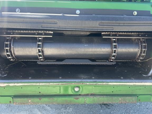 Image of John Deere S780 equipment image 4