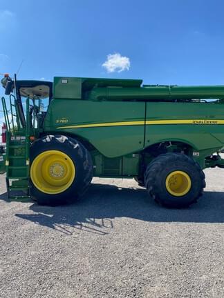 Image of John Deere S780 equipment image 3