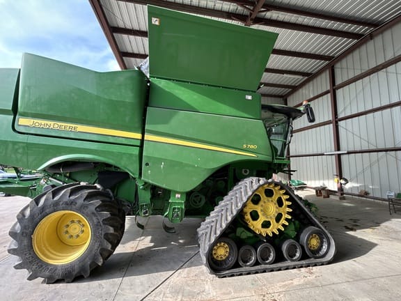 2020 John Deere S780 Equipment Image0