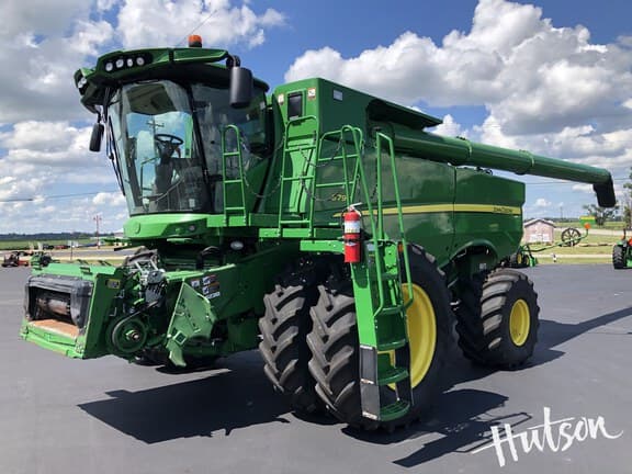 Image of John Deere S790 equipment image 2