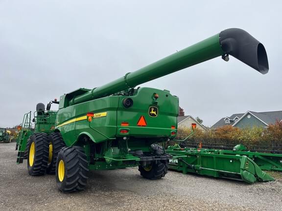 Image of John Deere S790 equipment image 3