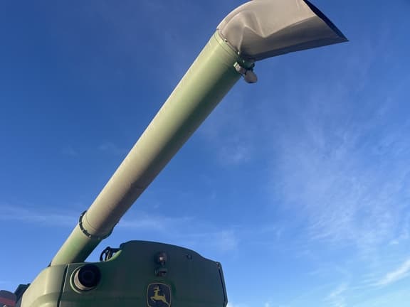 Image of John Deere S790 equipment image 3