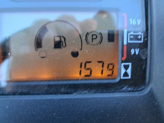 Image of John Deere X350 equipment image 4