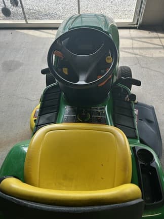 Image of John Deere X350 equipment image 3