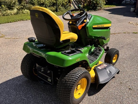 2020 John Deere X354 Equipment Image0
