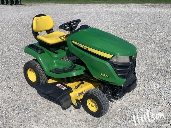 2020 John Deere X370 Equipment Image0