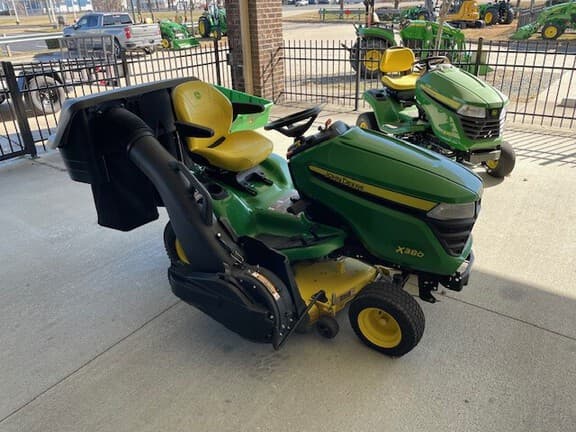 Image of John Deere X380 equipment image 1