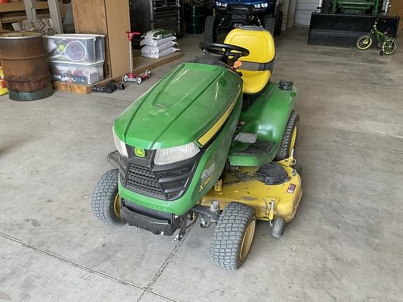 Image of John Deere X380 equipment image 1