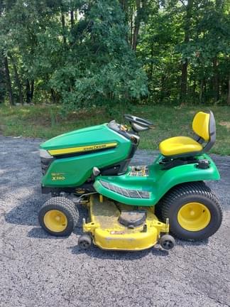 Image of John Deere X380 equipment image 4