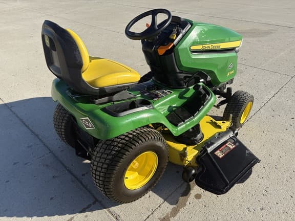 Image of John Deere X390 equipment image 2