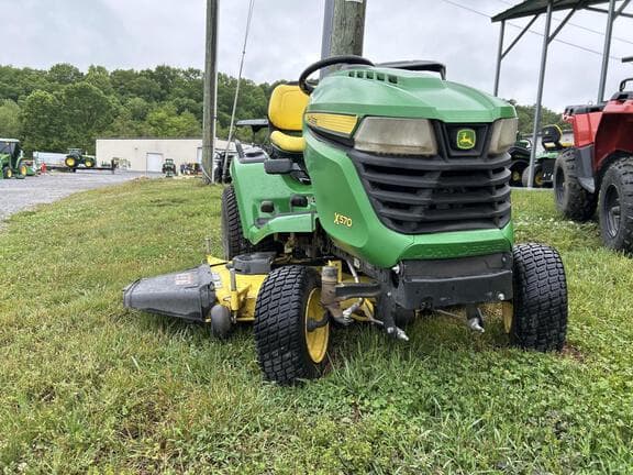 Image of John Deere X570 equipment image 2