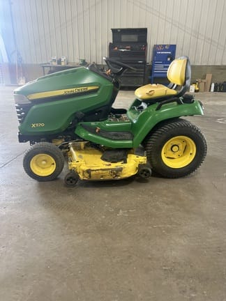 2020 John Deere X570 Equipment Image0