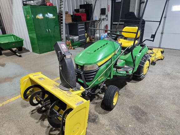 Image of John Deere X570 Primary image