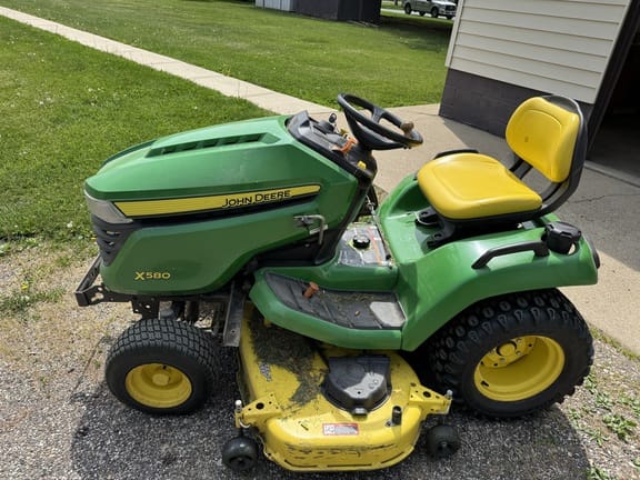 2020 John Deere X580 Equipment Image0