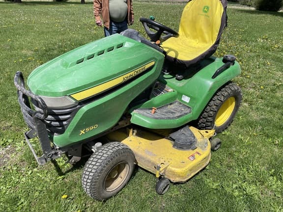Image of John Deere X590 equipment image 2