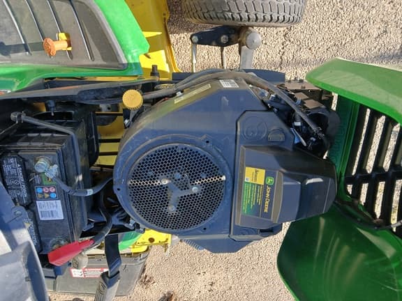 Image of John Deere X590 equipment image 4