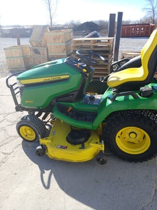 Image of John Deere X590 equipment image 1