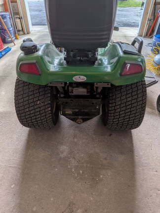 Image of John Deere X590 equipment image 4