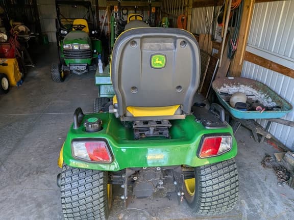 Image of John Deere X750 equipment image 3