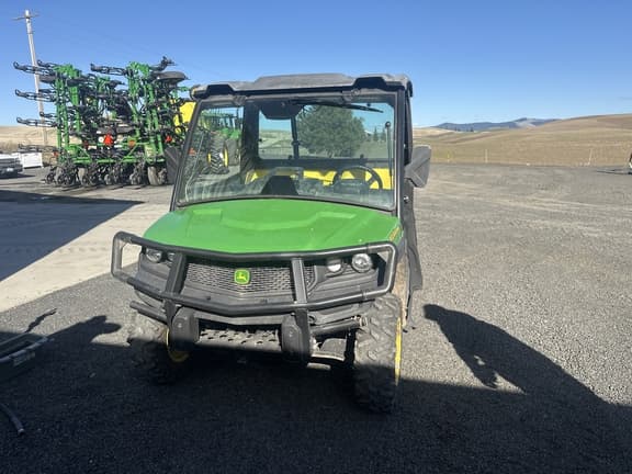 Image of John Deere XUV 835M equipment image 3