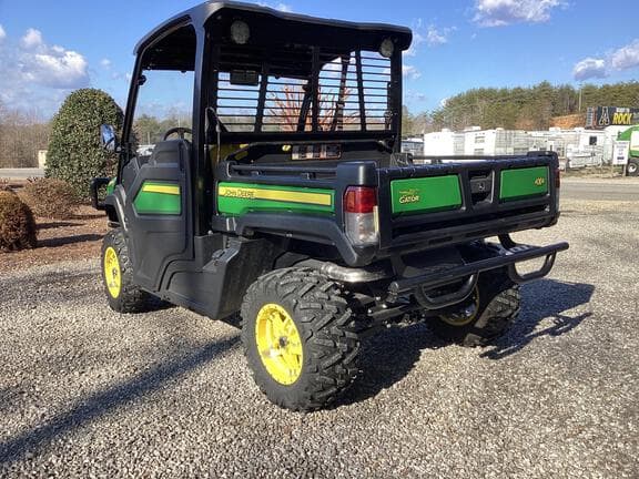 Image of John Deere XUV 835M equipment image 4