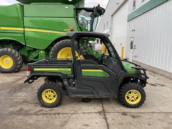 Image of John Deere XUV 835M equipment image 3
