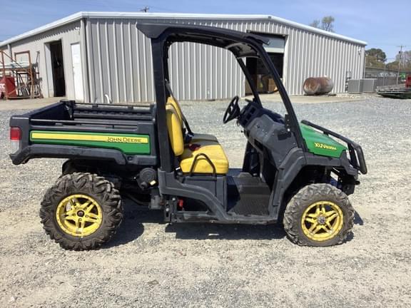 Image of John Deere XUV 835M equipment image 3
