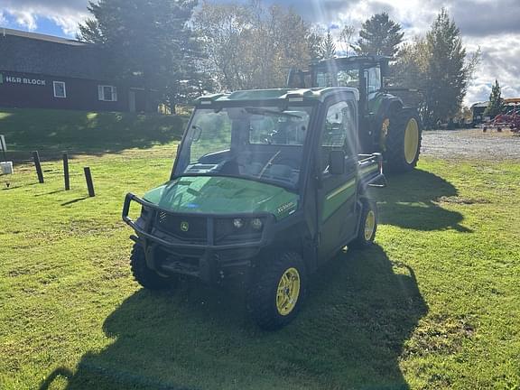 Image of John Deere XUV 835R Primary image