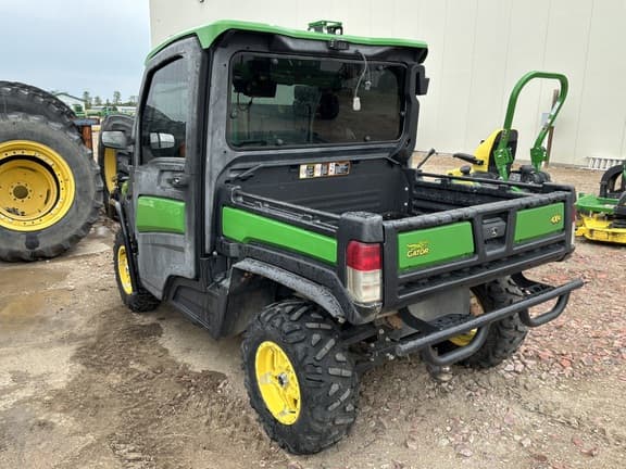 Image of John Deere XUV 835R equipment image 2