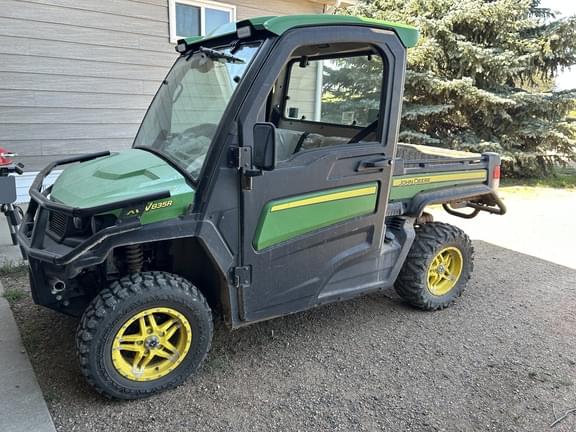 Image of John Deere XUV 835R Primary image