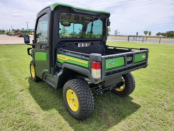Image of John Deere XUV 835R equipment image 2