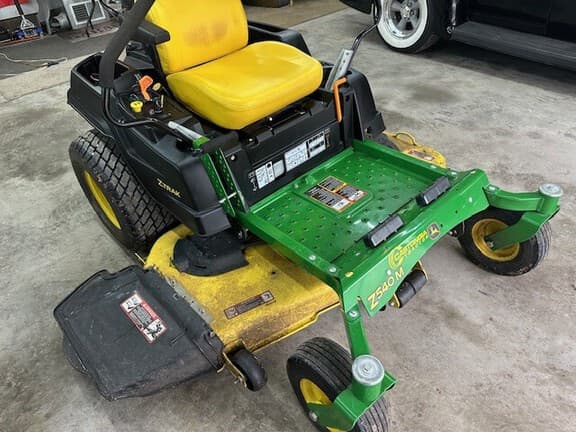 Image of John Deere Z540M equipment image 3