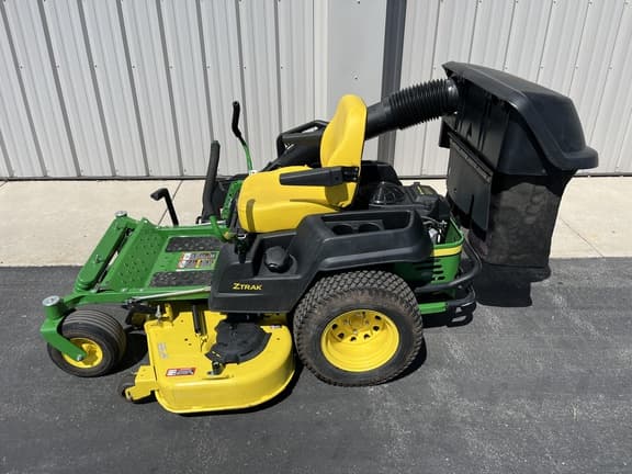 Image of John Deere Z540R equipment image 1